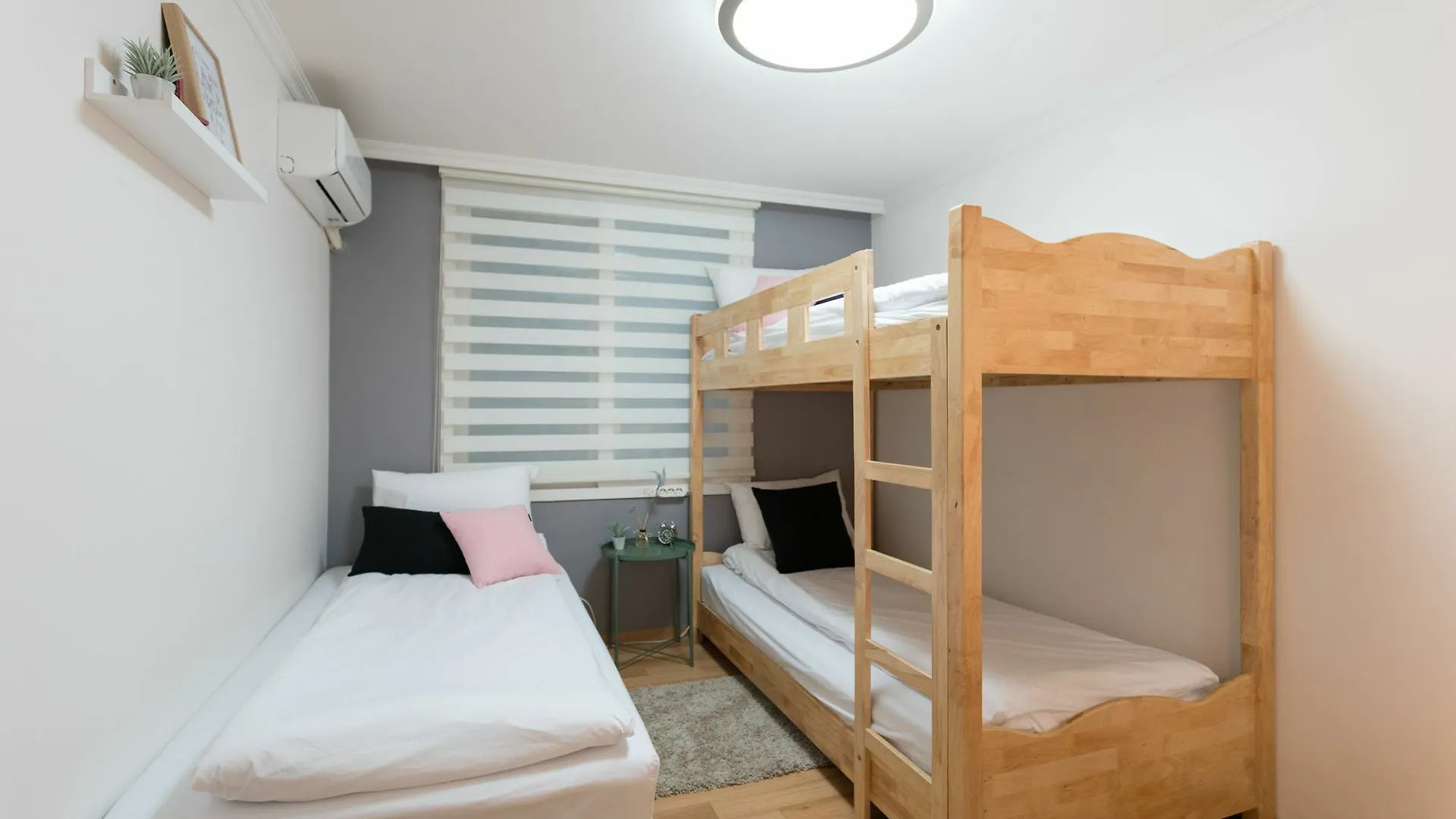 Mono House Hongdae 2 Hotel Seoul