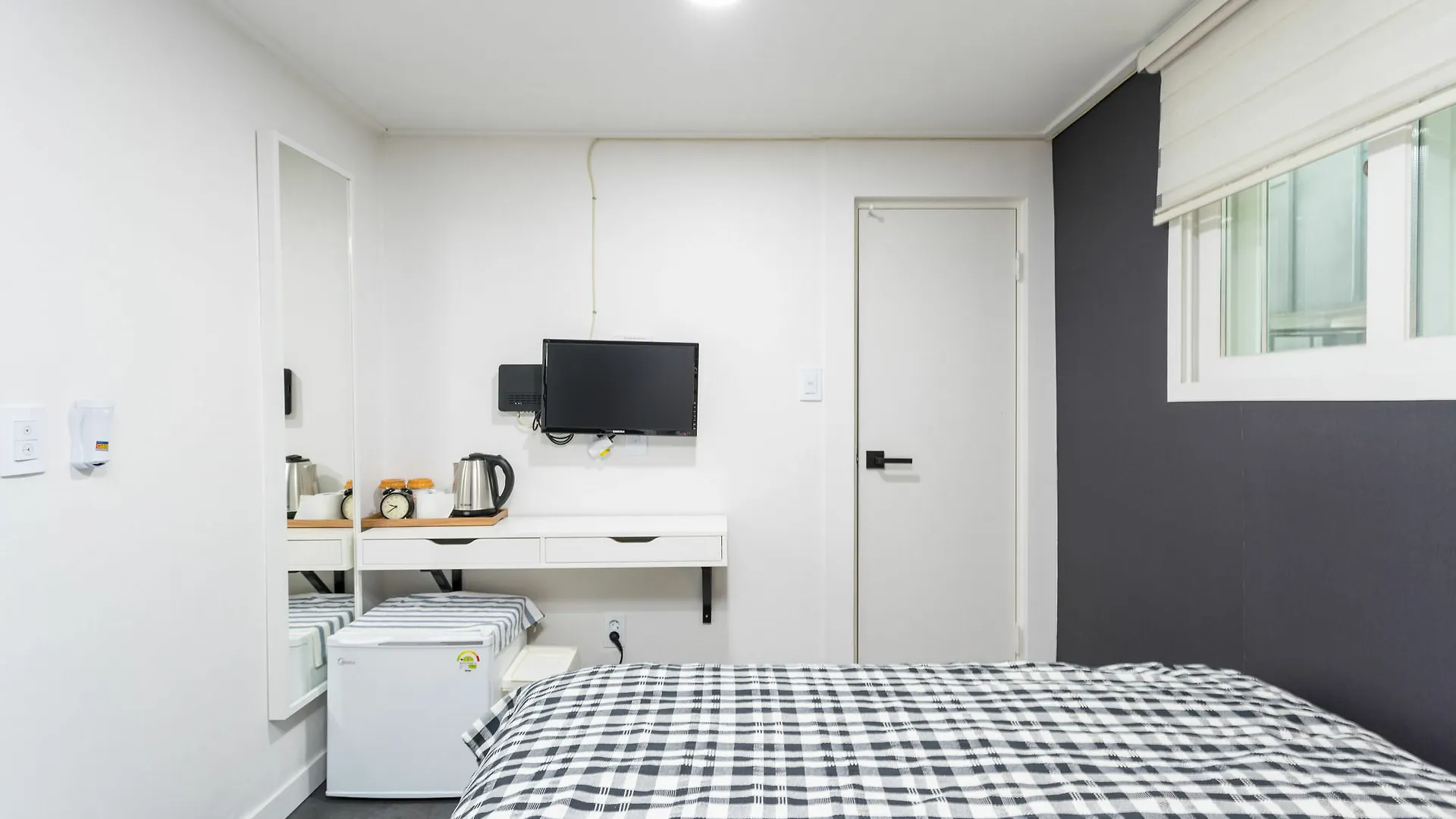 Mono House Hongdae 2 Hotel Seoul